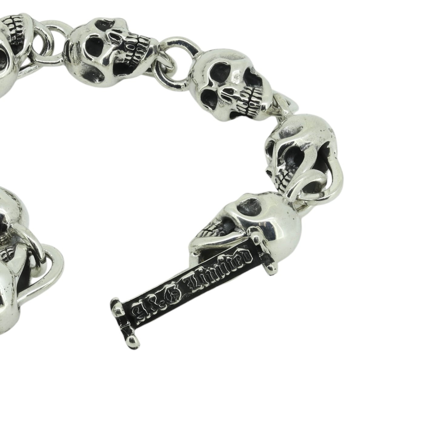 A&G Rock N’ Roll Skull Link Necklace