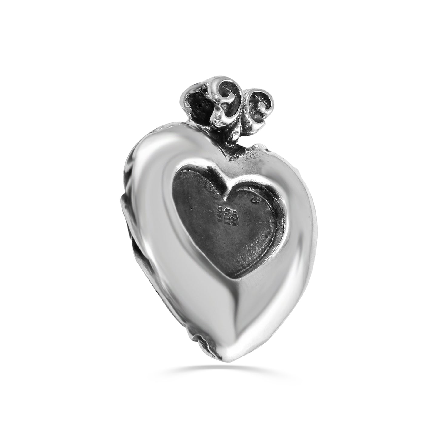 a&g-rock-celtic-heart-pendant-back