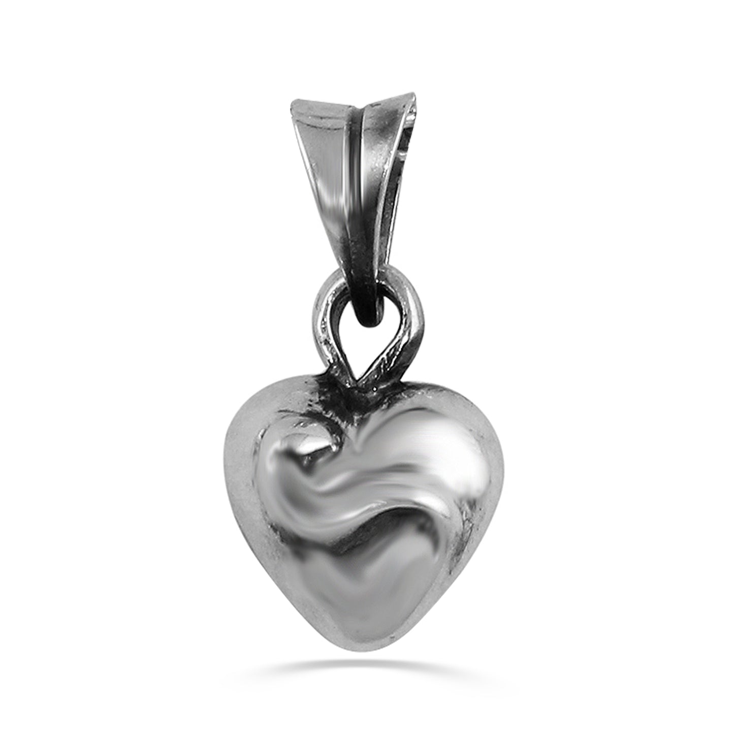 a&g-rock-mini-heart-pendant-closeup